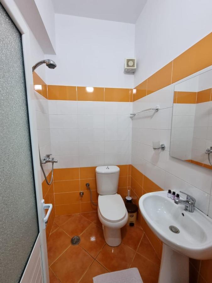 Ideal Apartments & Rooms Саранда Экстерьер фото