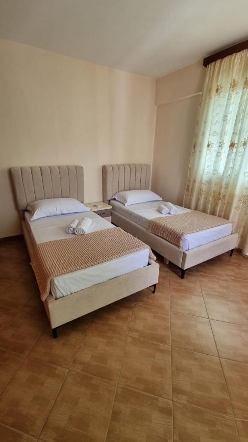 Ideal Apartments & Rooms Саранда Экстерьер фото